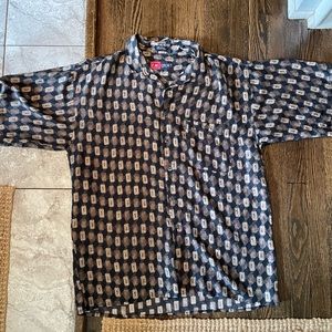 C.M. Sport Black Geomtric Short Sleeve Button Down Shirt Large